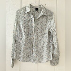 Paisley Gap Cotton Long sleeve button up Medium lightweight Super soft